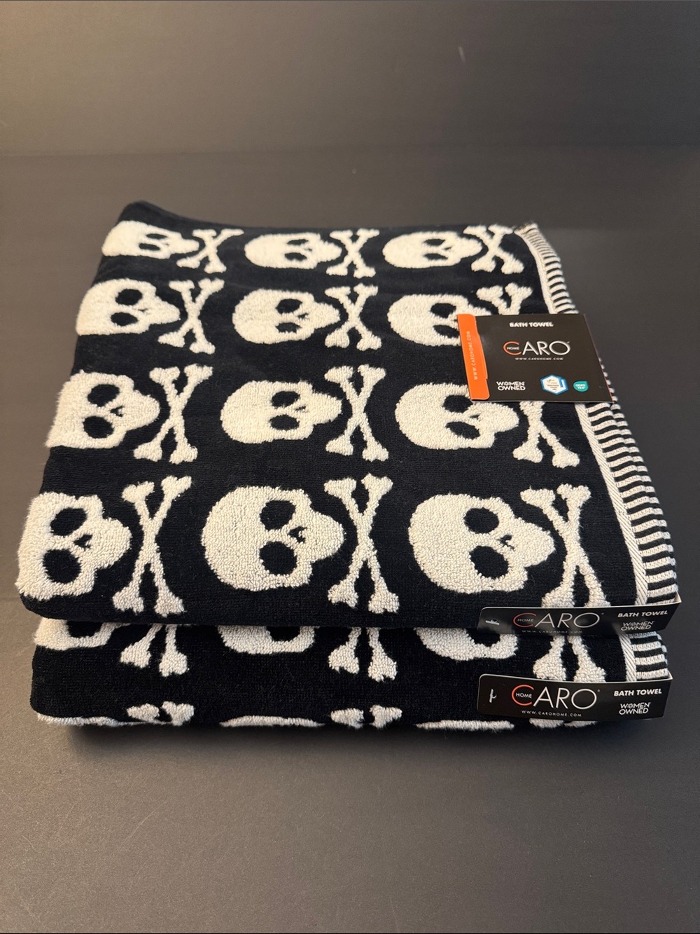 2pc CARO HOME Skull Pattern Bath Towel Set - Halloween - 100% Cotton-Black/White